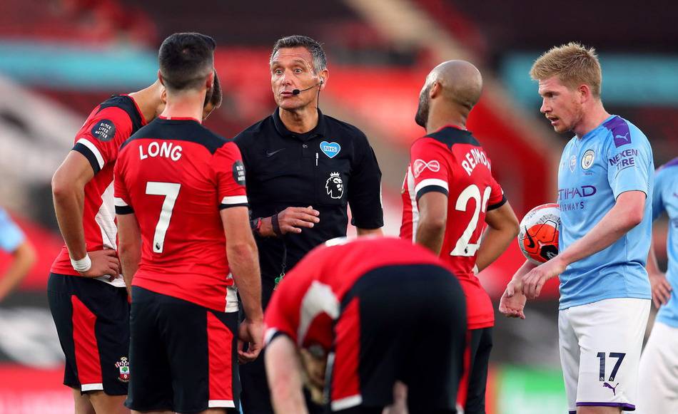 仅次于哈登&大梦！申京30+10+5场次排名火箭队史第三（申京30+10+5场次位居火箭队史第三，仅次哈登与奥拉朱旺）