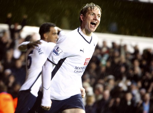 沃尔夫斯堡vs柏林联合：埃里克森、马耶尔首发，郑优营、容诺夫出战（沃尔夫斯堡对阵柏林联合：埃里克森、马耶尔先发，郑优营、容诺夫出战）