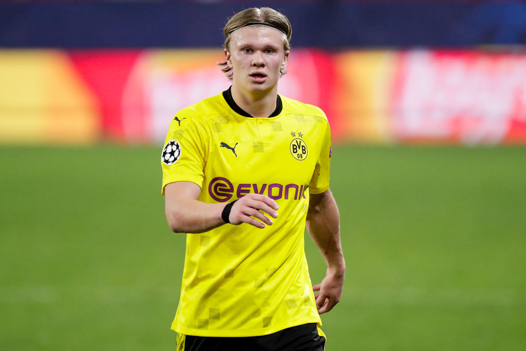 意媒：梅努是那不勒斯中场引援首选，备选方案包括弗拉泰西（意媒：那不勒斯锁定梅努为中场首选，弗拉泰西列为备选）