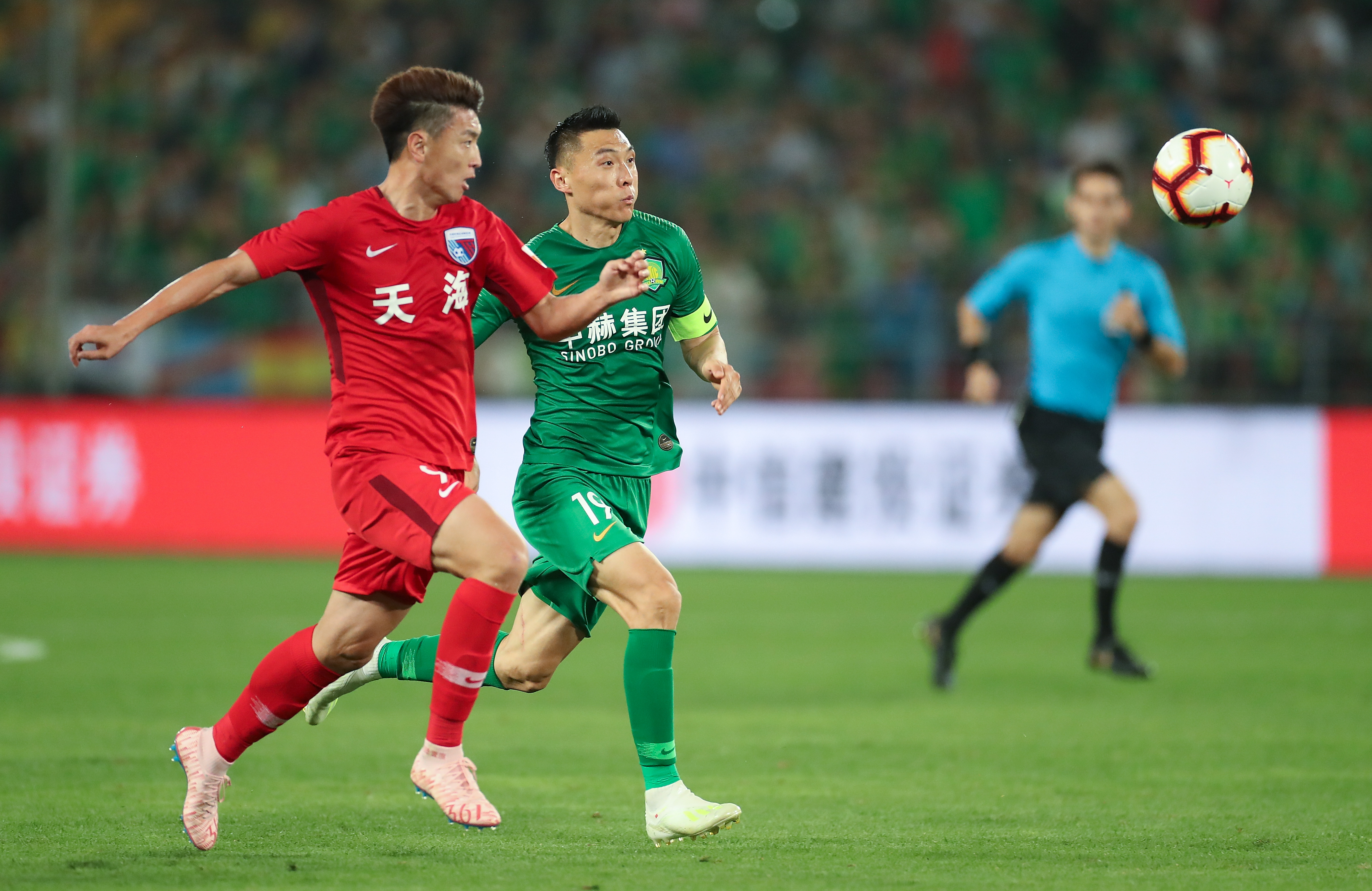 广东3消息！杜锋终于认清事实，徐杰打脸郭士强，萨姆纳最新伤情（广东三大消息：杜锋看清现实，徐杰用表现回击郭士强，萨姆纳最新伤情出炉）