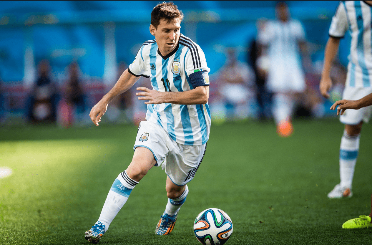 中超：武汉三镇2-0战胜上海申花（中超：武汉三镇2-0力克上海申花）