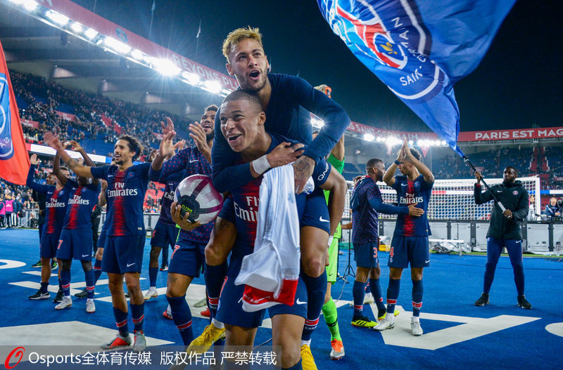 英超半场：福登开场闪击，格瓦迪奥尔破门，曼城2-0利兹联（英超半场战报：福登闪击，格瓦迪奥尔建功，曼城暂2-0领先利兹联）