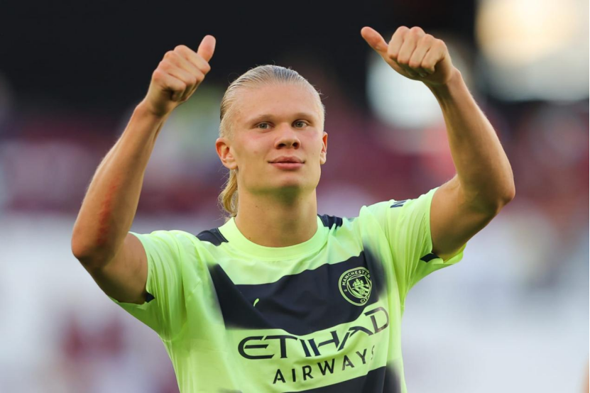 体坛：蒯纪闻左臂疑似骨裂，熊猫杯后U22国足多人受伤（体坛报道：蒯纪闻疑似左臂骨裂，熊猫杯后U22国足多名球员受伤）