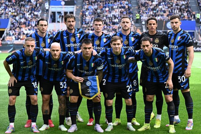 记者：虽然帕夫洛维奇无大碍，但战斯图加特他将轮休磁卡首发（记者：帕夫洛维奇无恙仍将轮休，对阵斯图加特由戈雷茨卡先发）