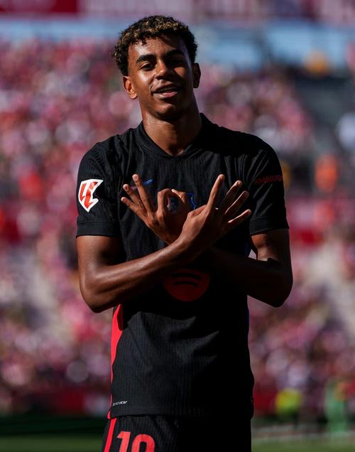 这脚抽射太干脆了