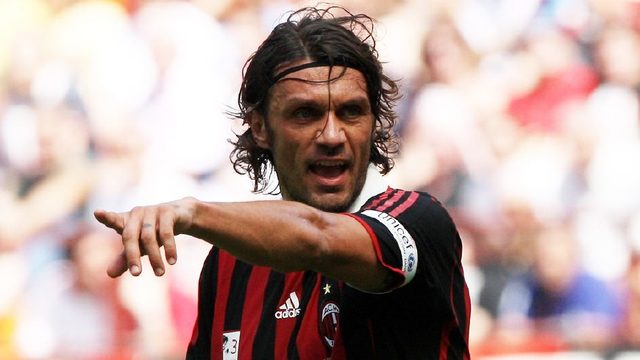 维拉vs阿森纳前瞻：英超前3大战 枪手主力双中卫缺席 谁也难赢（英超前三巅峰战前瞻：维拉对阵阿森纳，枪手双中卫缺阵，恐难分胜负）