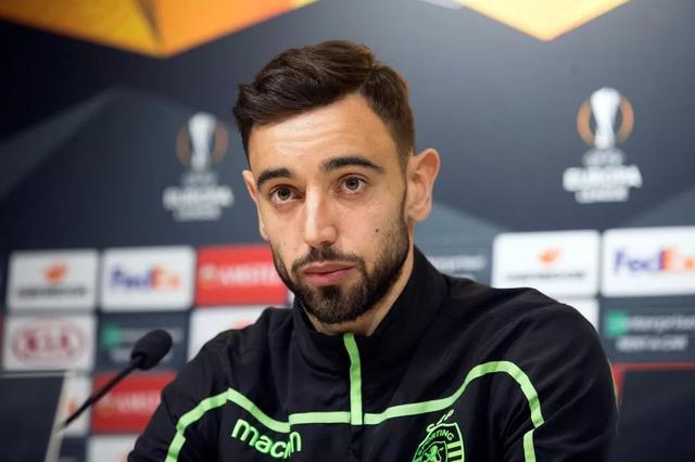 即将重返托特纳姆热刺球场，孙兴慜在他的壁画上签名（重返热刺主场在即，孙兴慜为个人壁画签名）