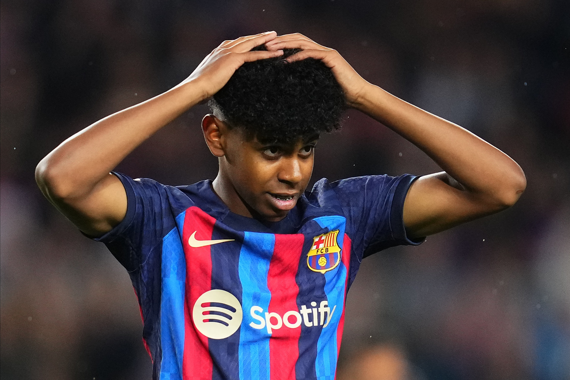 凯尔谈阿德耶米、施洛特贝克续约：我并不是解约条款的拥护者（凯尔评阿德耶米、施洛特贝克续约：我不赞成设立解约条款）