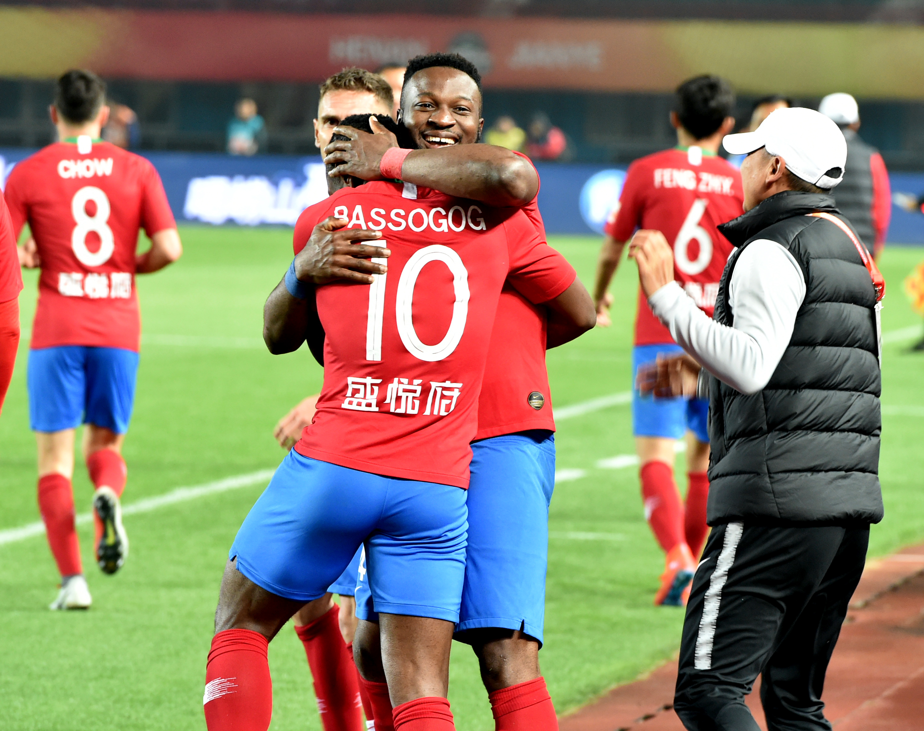 记者：迈阿密支付1700万美元买断德保罗，他占用指定球员名额（德保罗被迈阿密以1700万美元买断，将占据球队指定球员名额）