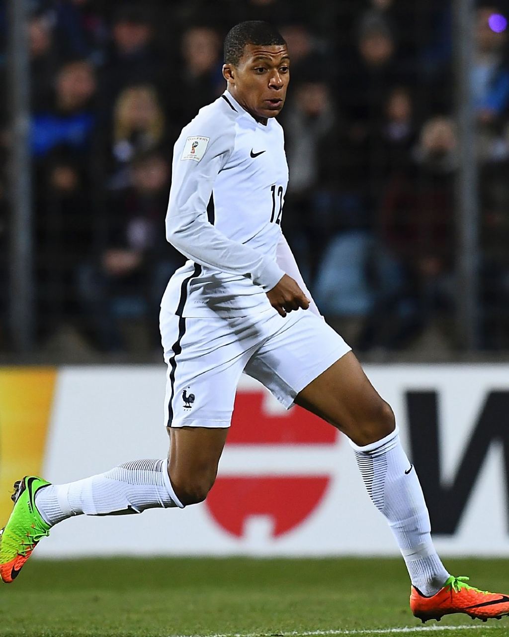 斯帕莱蒂：尤文必须提升自身水准，回到更衣室球员们都很沉默