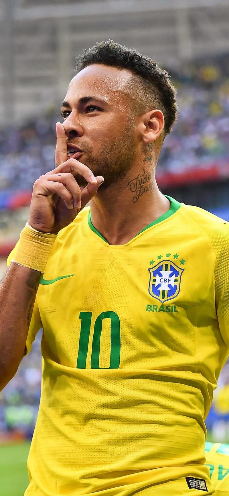 河内公安主帅：上半场我们表现不佳，中场调整后开始掌控比赛（河内公安主帅：上半场状态低迷，半场调整后掌控局面）